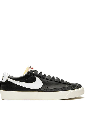 Blazer Low 77 Vintage Black/Sail Sneakers