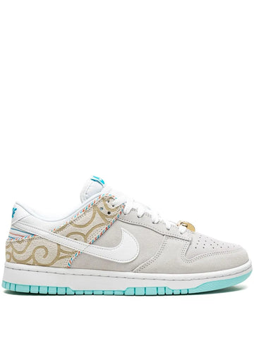 Dunk Low Barbershop - Grey Sneakers