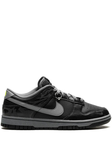 Dunk Low Qs Berlin Sneakers
