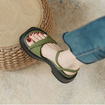 Green Skin-illuminating Roman Sandals With A Single Strap